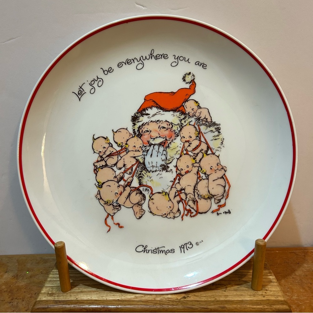 Kewpie Vintage Let Joy Be Everywhere You Are Christmas 1973 Plate 10.5"